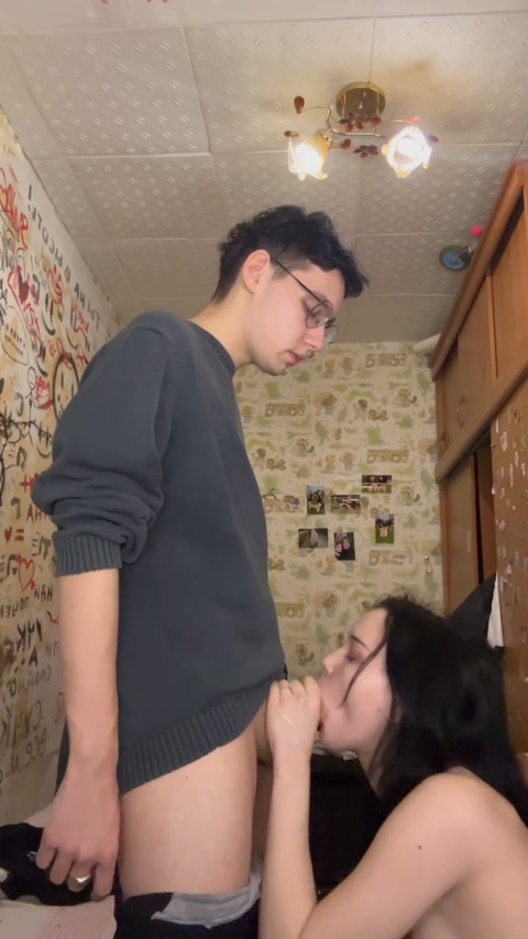 Brunette Gives Passionate Eye Contact Blowjob in POV: video thumbnail